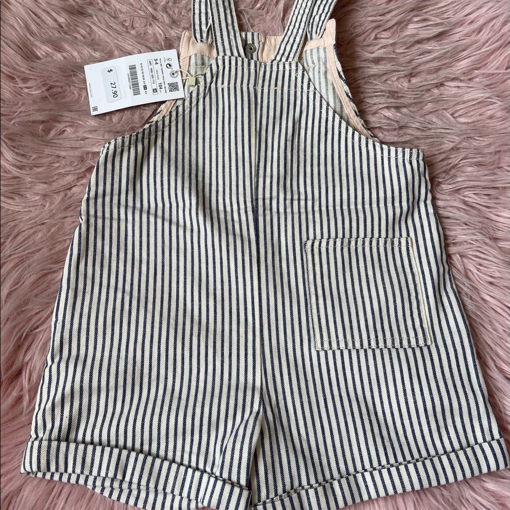 Zara One Piece